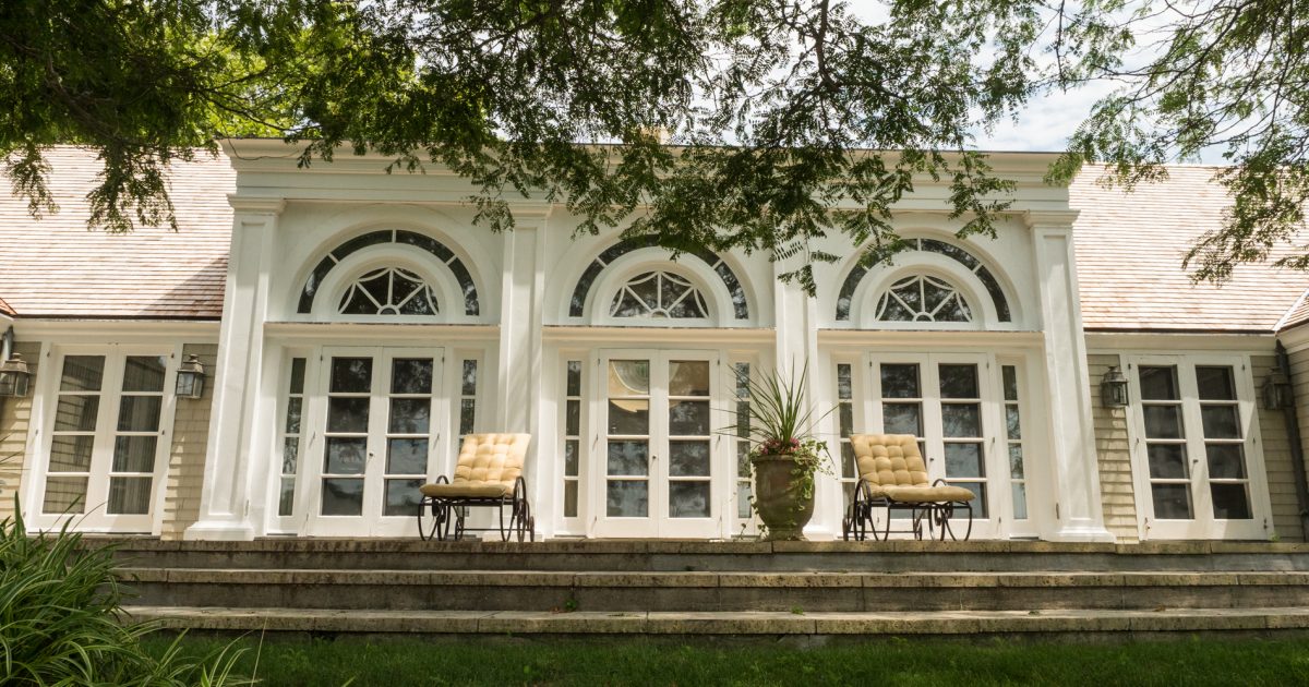 Atelier | Timeless and Private Waterfront Robert A.M. Stern Designed…